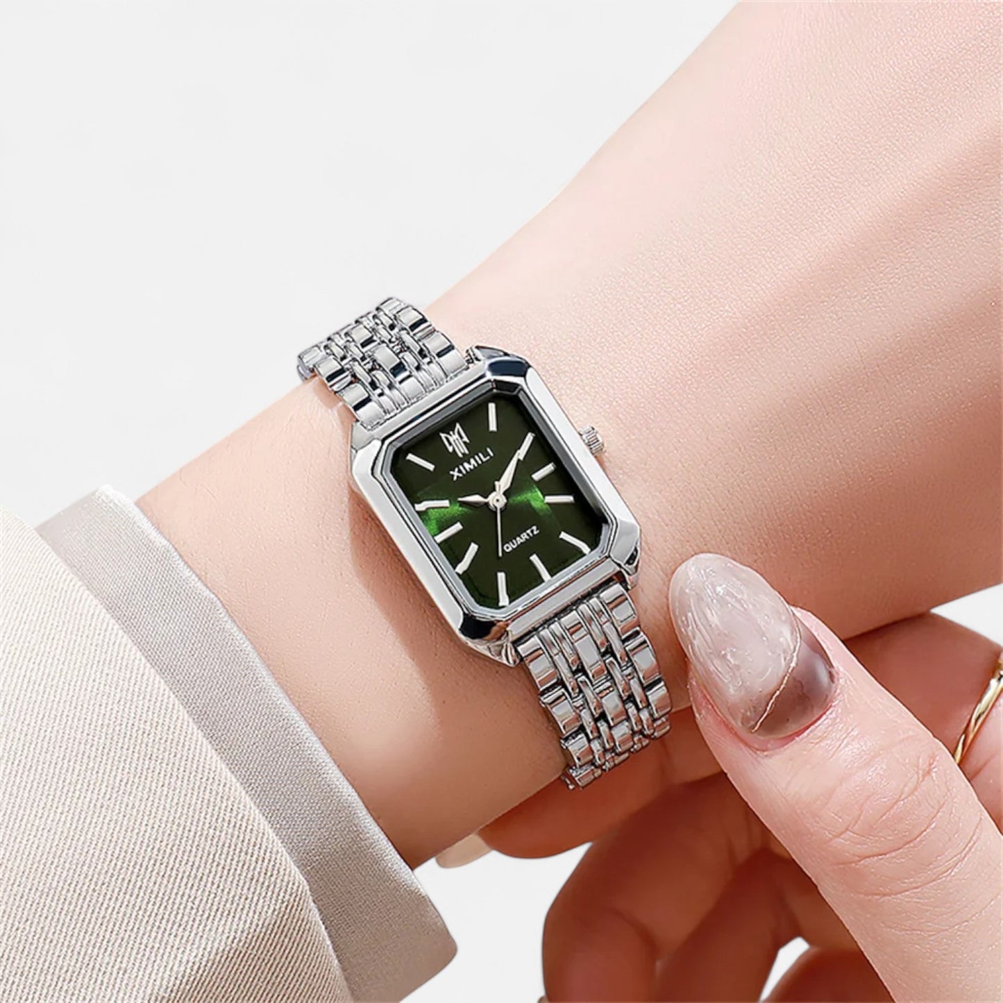 Claireve | Montre Femme Carrée à Quartz – Cadran Minimaliste, Élégance Géométrique