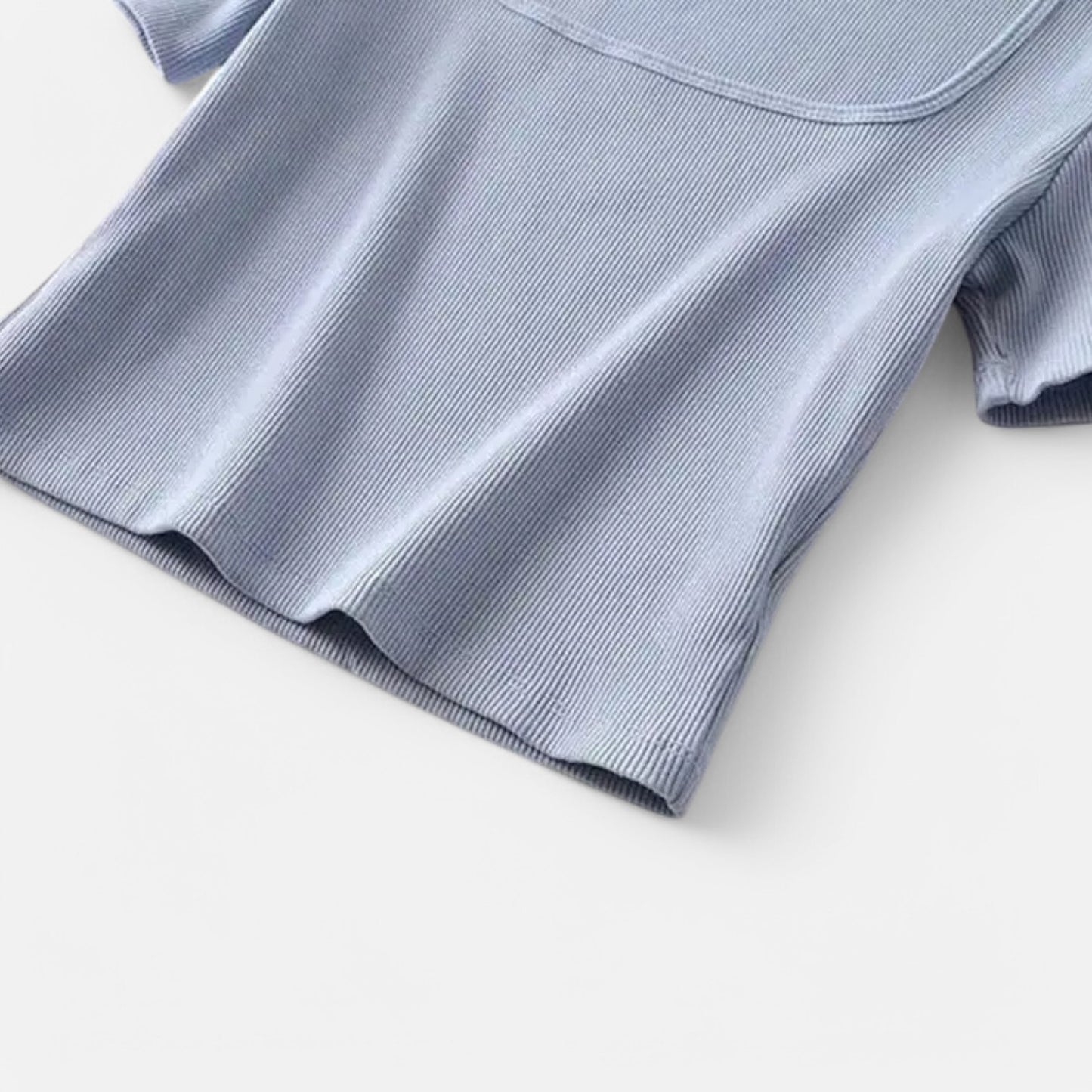 Claireve | Haut Court Côtelé Femme – Minimalisme Moderne, Silhouette Affirmée