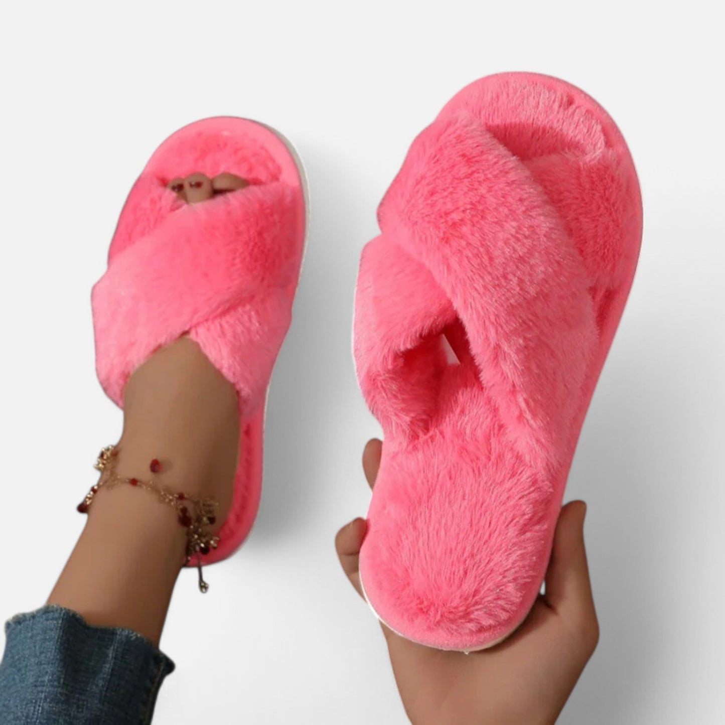 Claireve | Pantoufles Femme en Fausse Fourrure – Chaleur Douce, Élégance à Domicile