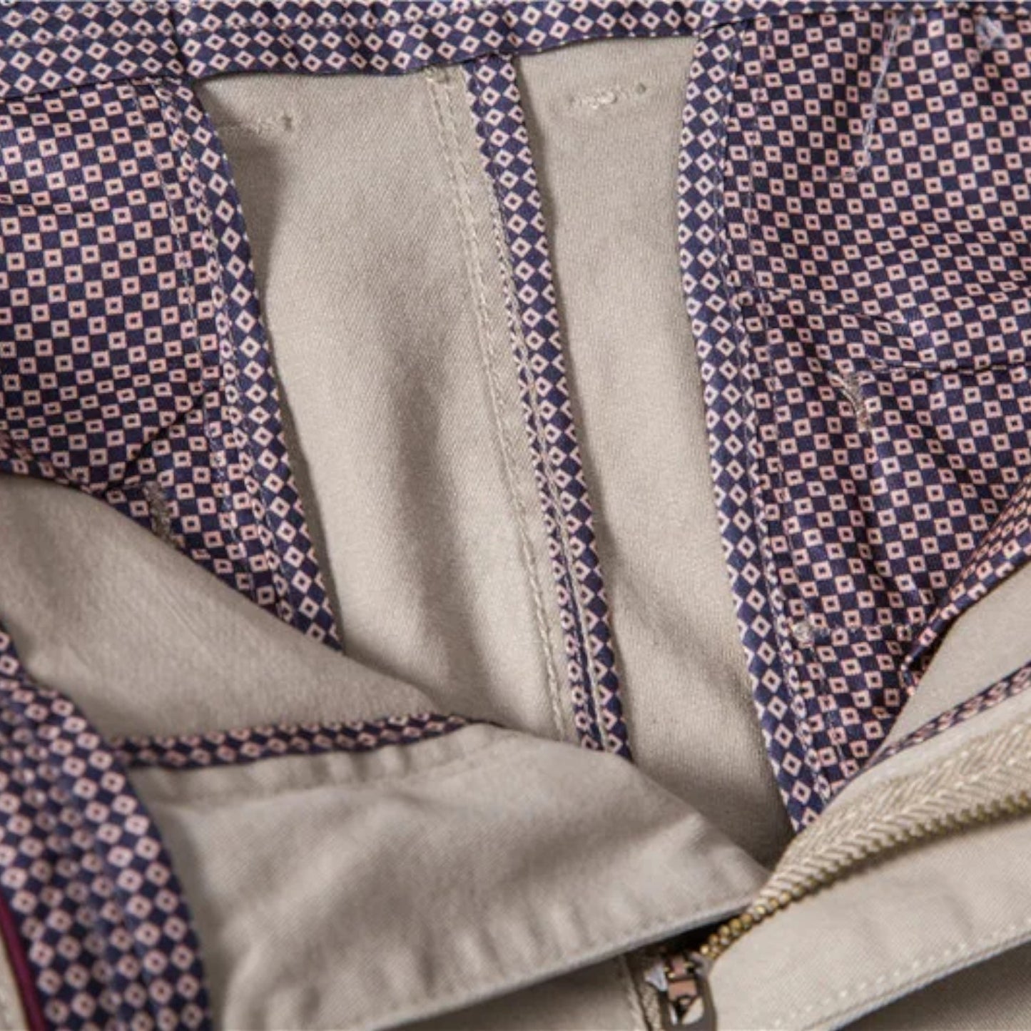 Claireve | Pantalon Homme Ajusté en Coton – Élégance Classique, Confort Saisonnière