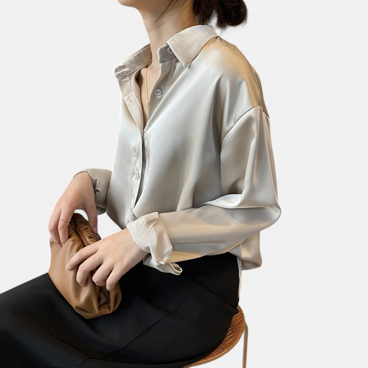 Claireve | Blouse Femme en Satin Blanc – Fluidité Vintage, Éclat Printanier
