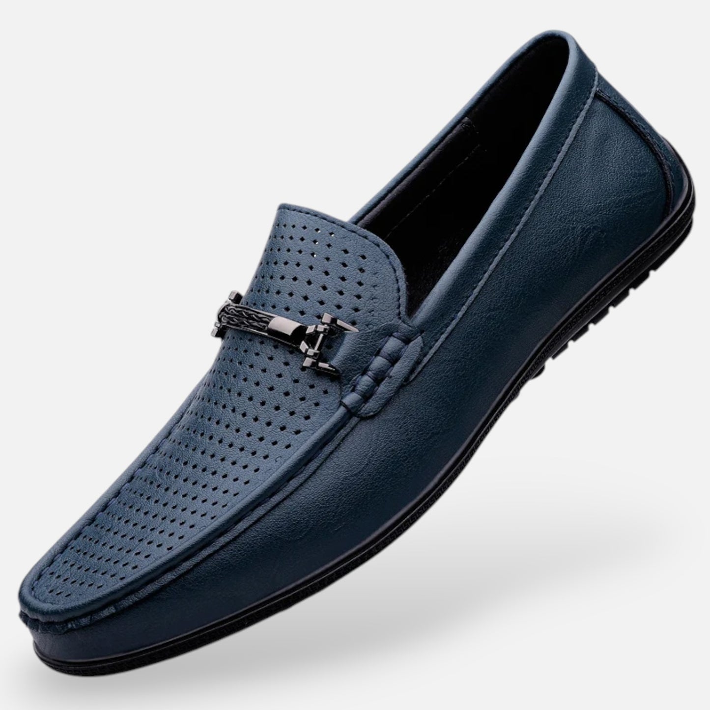 Claireve | Mocassins en Cuir avec Boucle Métallique – Élégance Moderne, Confort Respirant